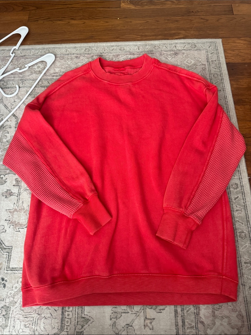 aerie Women’s Bright Red Crewneck Sweatshirt